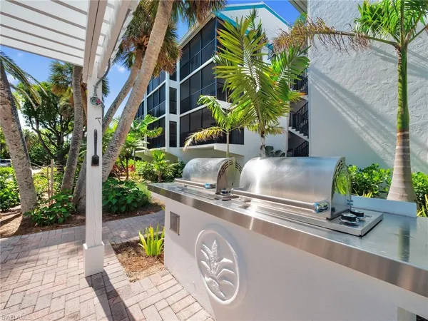 $399,900 | 3113 Tennis Villas, Captiva, FL 33924