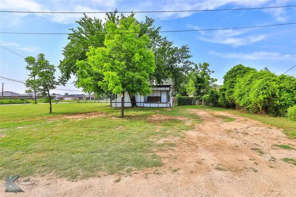 $3,300 | 1710 Jameson Street, Abilene, TX 79603