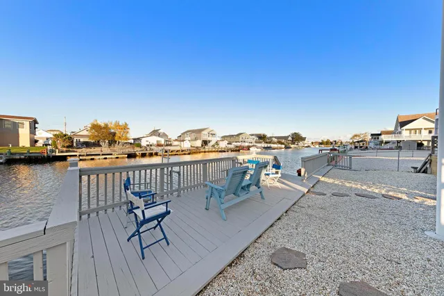$729,000 | 32 West Navasink Drive, Little Egg Harbor, NJ 08087