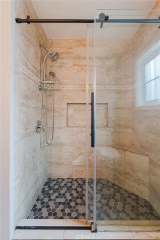 $860,000 | 2530 Van Wick Street, Inglewood, CA 90303