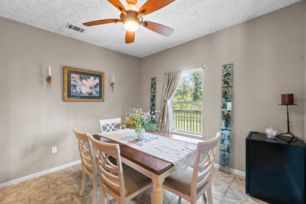 2701 Southeast Cypress Point Road Wewahitchka, FL 32449 - Photo 15 of 58