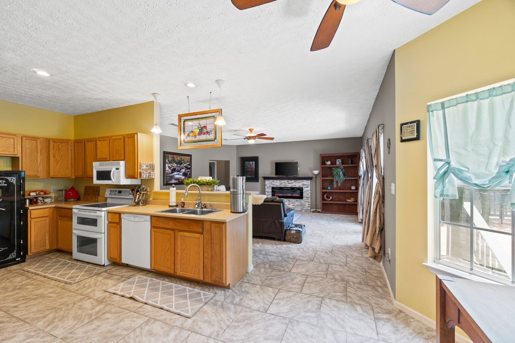 2701 Southeast Cypress Point Road Wewahitchka, FL 32449 - Photo 34 of 58