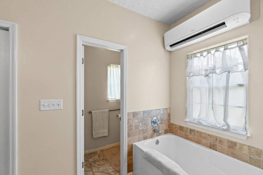 2701 Southeast Cypress Point Road Wewahitchka, FL 32449 - Photo 39 of 58