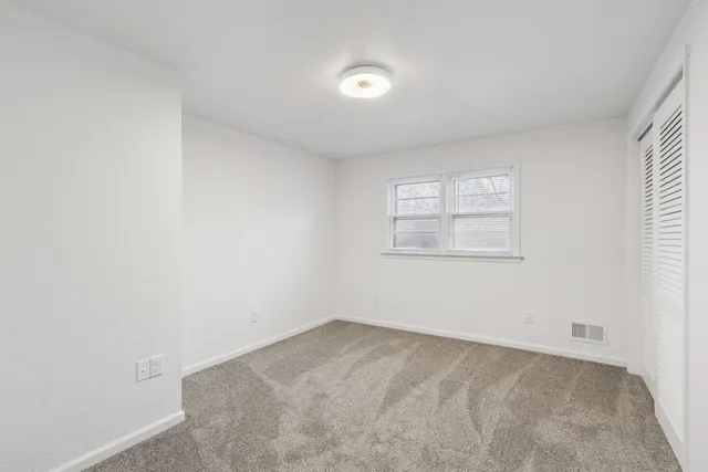 $215,000 | 2111 Bell Avenue, Rockford, IL 61103