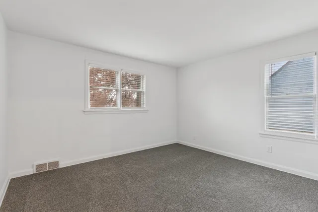 $215,000 | 2111 Bell Avenue, Rockford, IL 61103