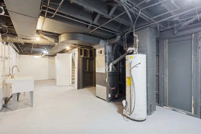 $215,000 | 2111 Bell Avenue, Rockford, IL 61103