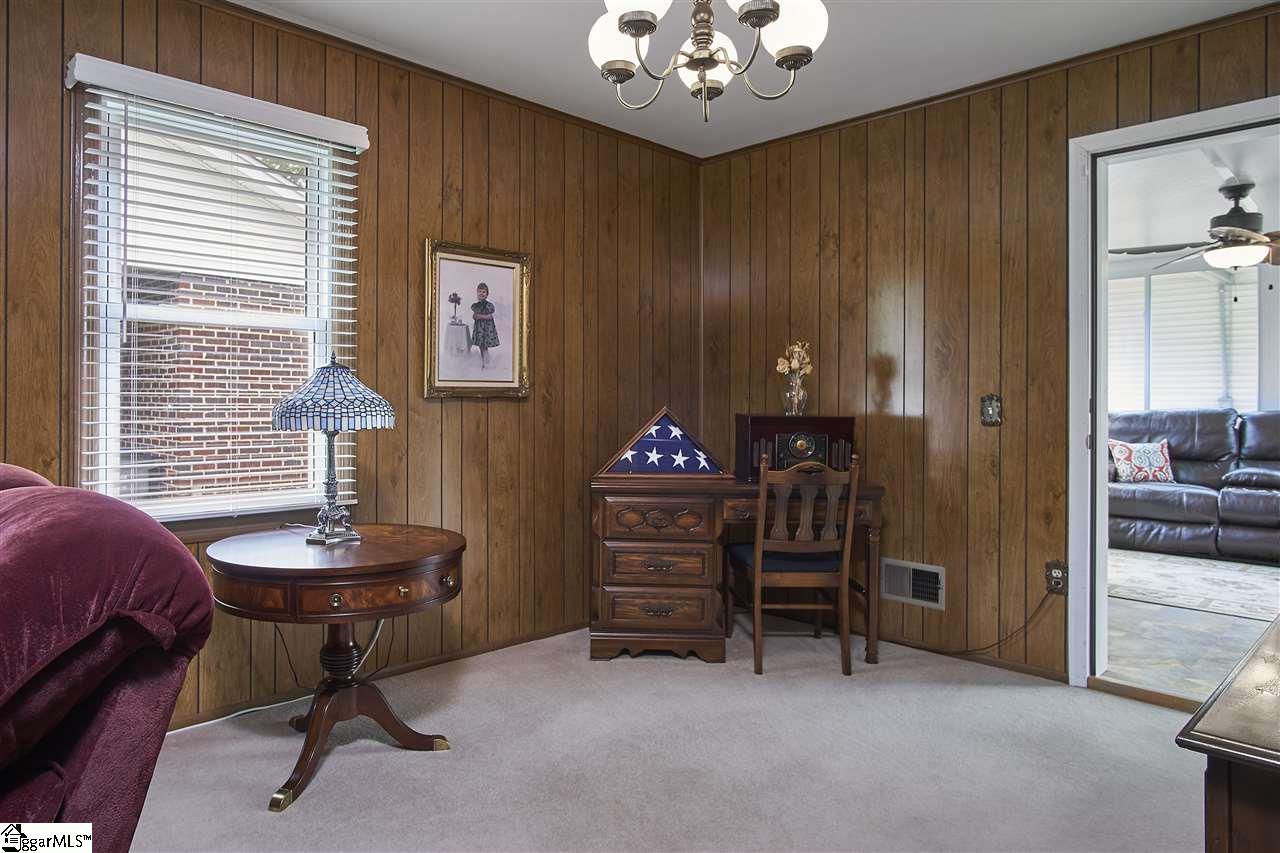 1719 West Parker Road Greenville, SC 29617 - Photo 15 of 23 Gallery Image 15