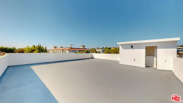 $3,665 | 252 Rosemont Avenue, Unit 2, Los Angeles, CA 90026