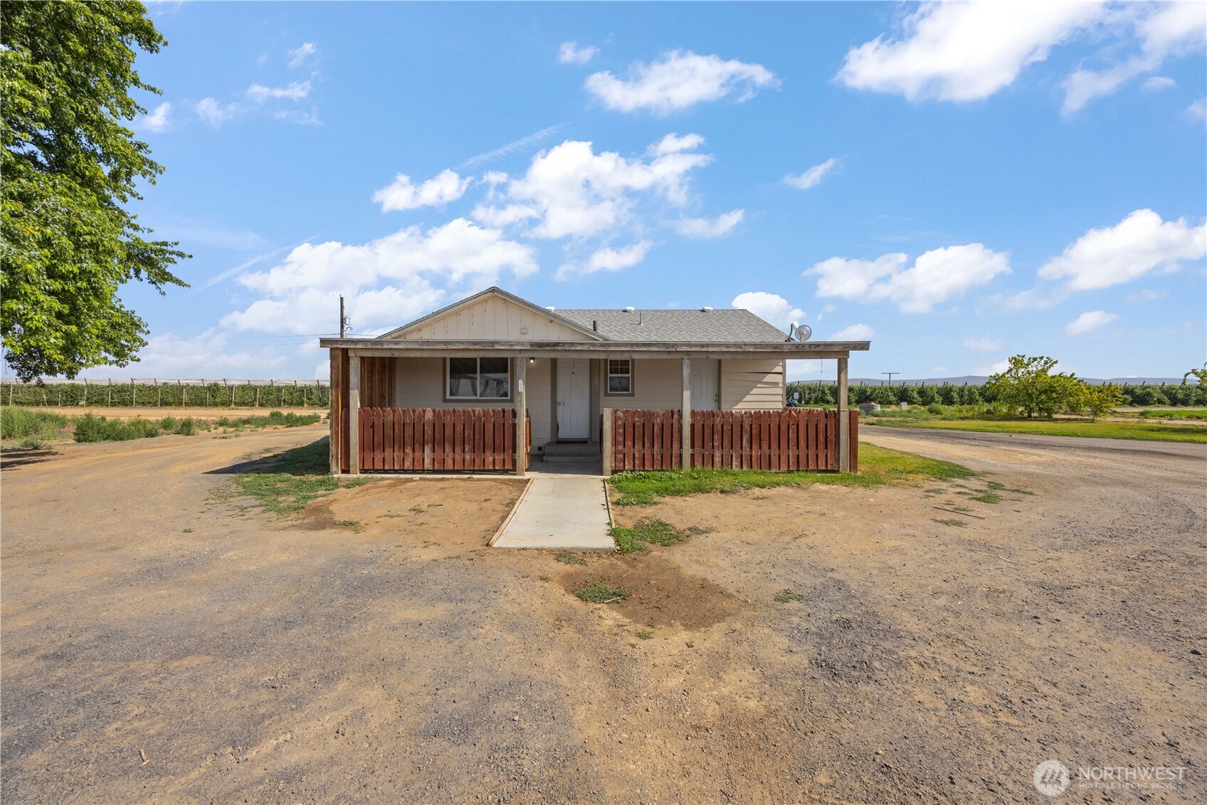 19527 Nw Road Quincy, WA 98848 - Photo 16 of 32