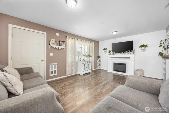 $2,950,000 | 19527 Nw Road, Quincy, WA 98848