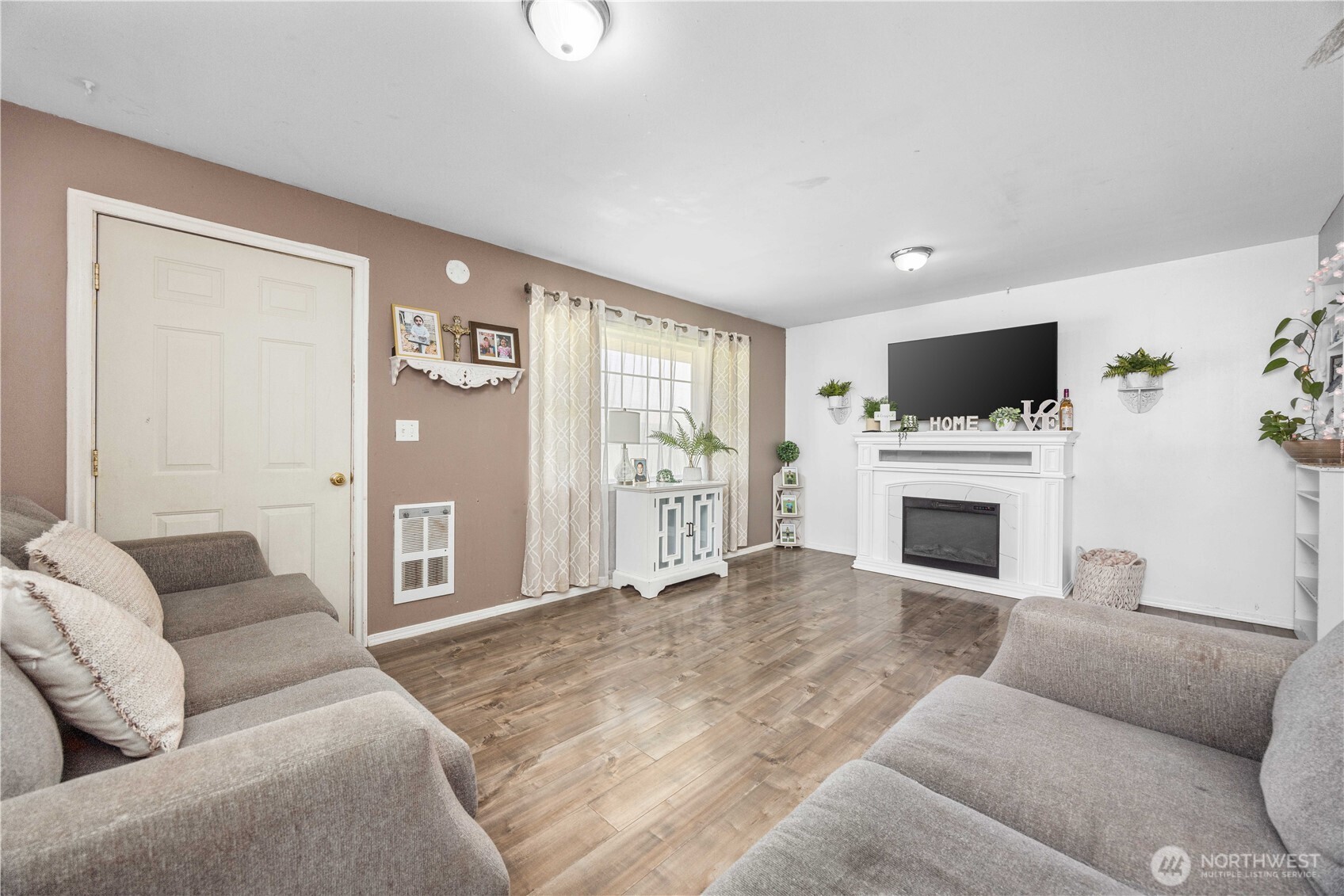 19527 Nw Road Quincy, WA 98848 - Photo 18 of 32