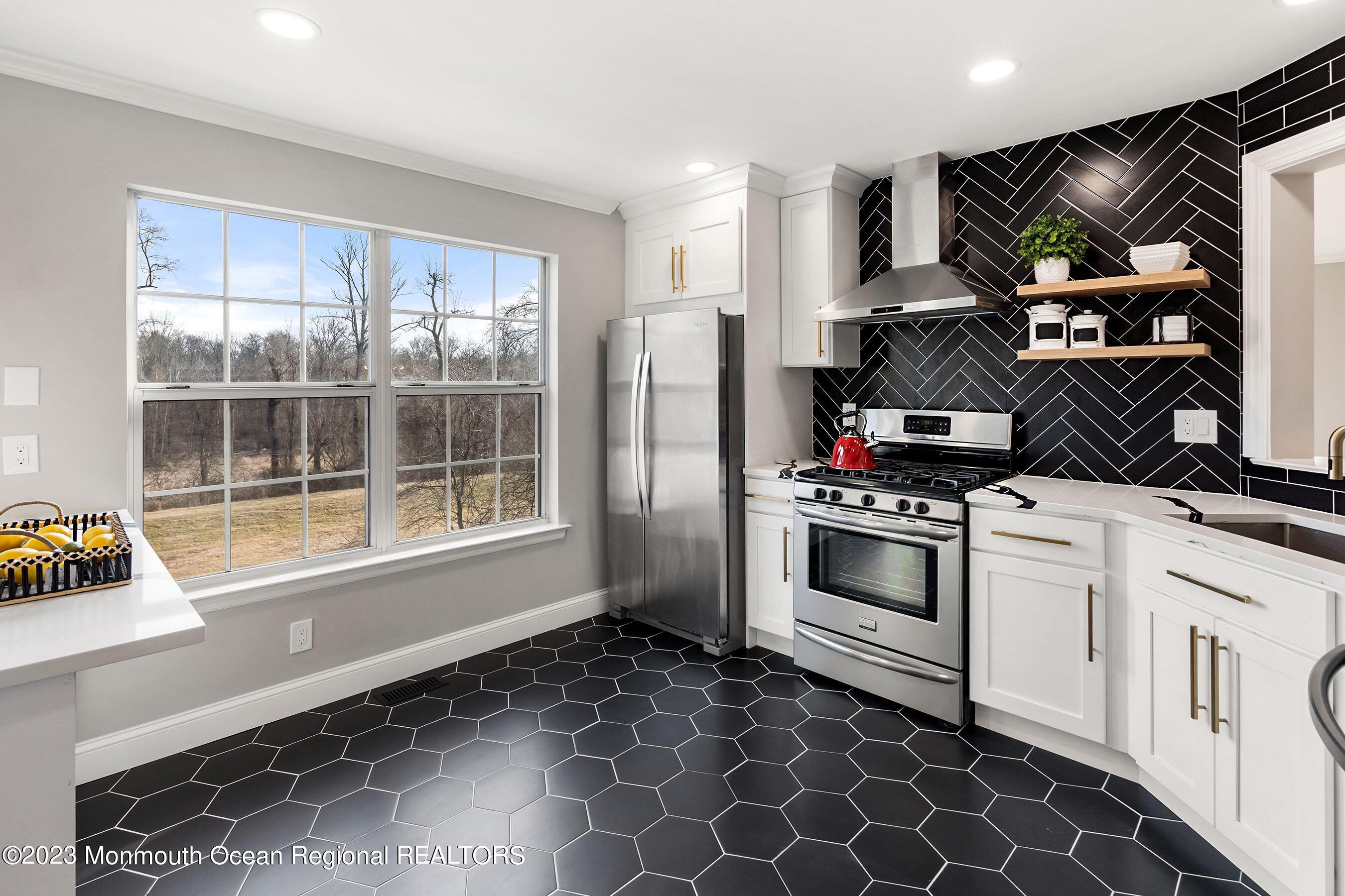 517 Brickhouse Road Princeton, NJ 08540 - Photo 1 of 25 18-Kitchen 1B