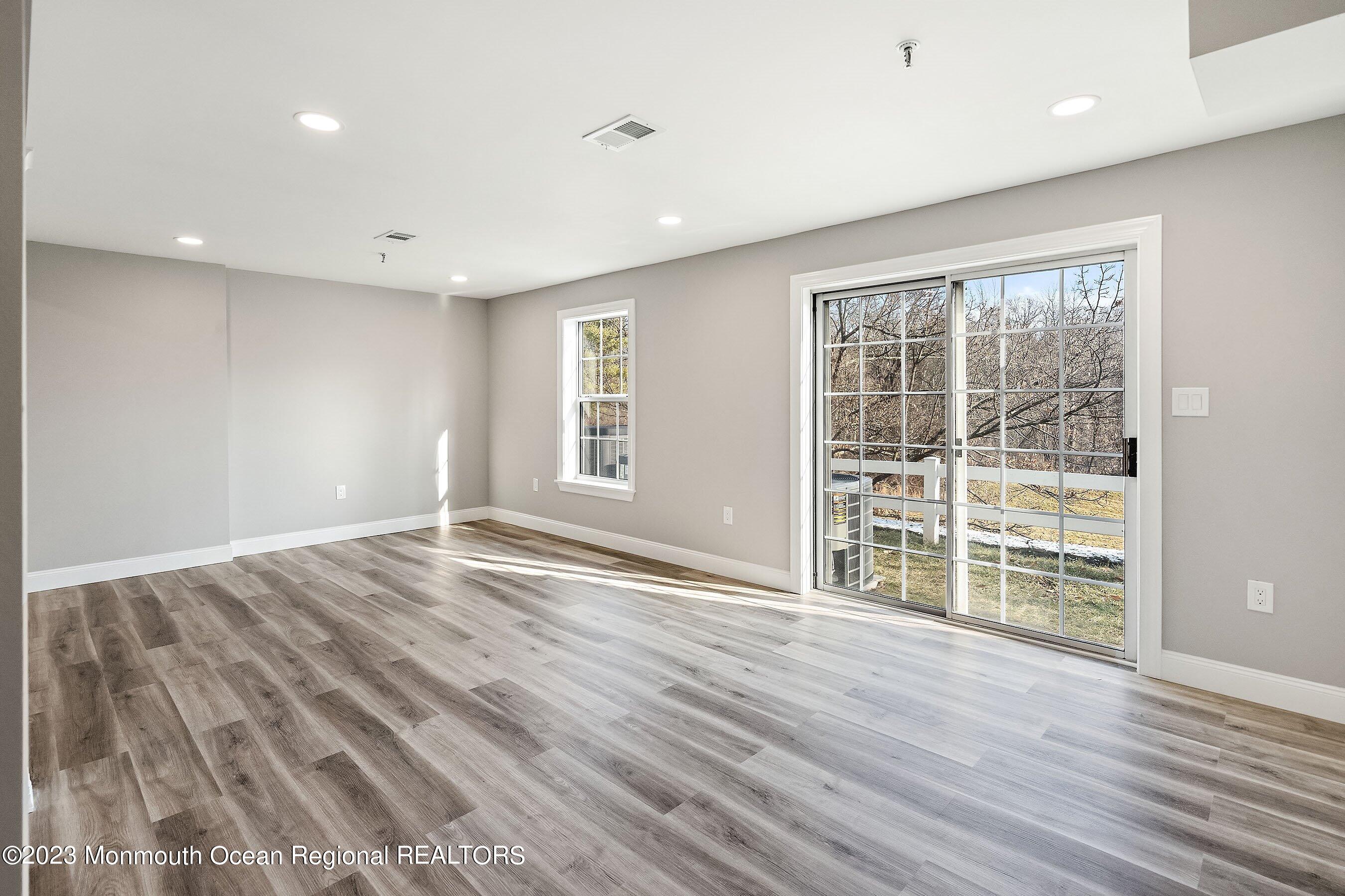517 Brickhouse Road Princeton, NJ 08540 - Photo 19 of 25 36-Family 1E