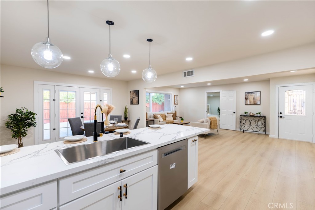 8584 Camelia Drive Riverside, CA 92504 - Photo 6 of 23