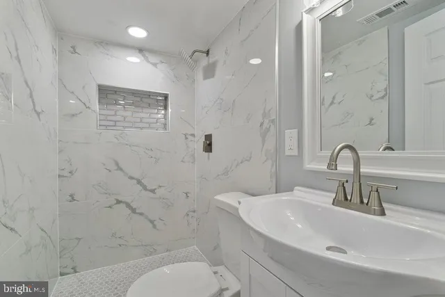 $220,000 | 300 Denison Street, Baltimore, MD 21229