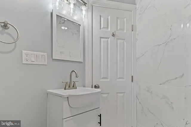 $220,000 | 300 Denison Street, Baltimore, MD 21229