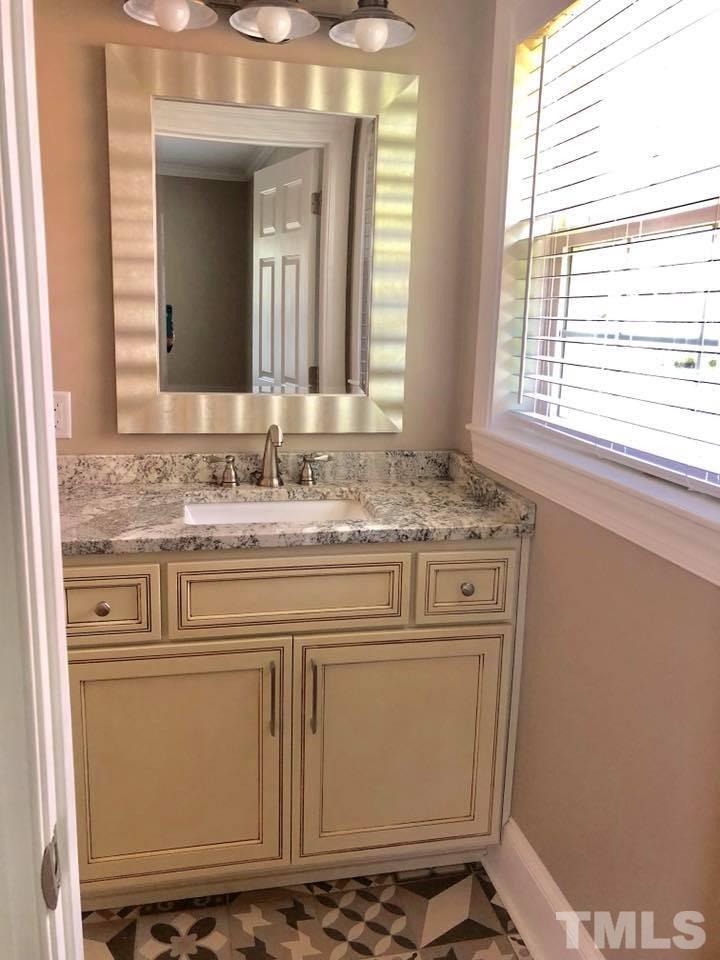 604 Gordon Street Roxboro, NC 27573 - Photo 17 of 25
