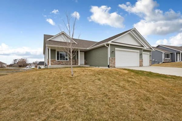 $453,900 | 902 Emily Court Northeast, Montgomery, MN 56069