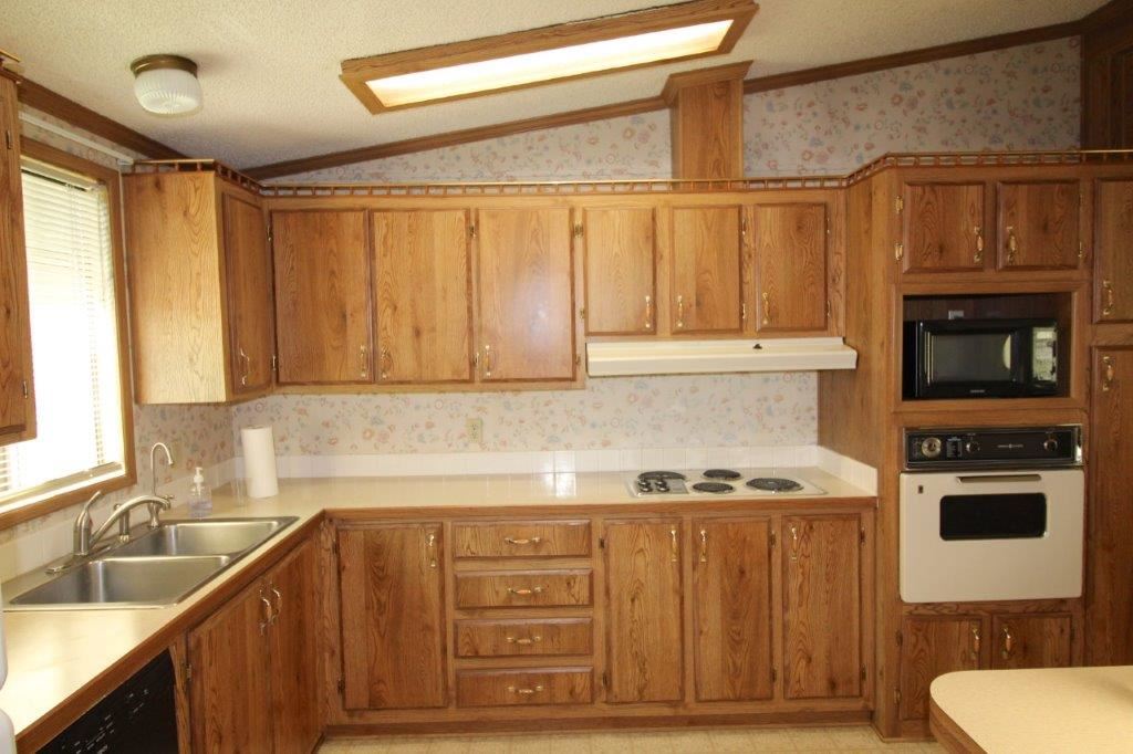9411 South Sherman Road Spokane, WA 99224 - Photo 6 of 20