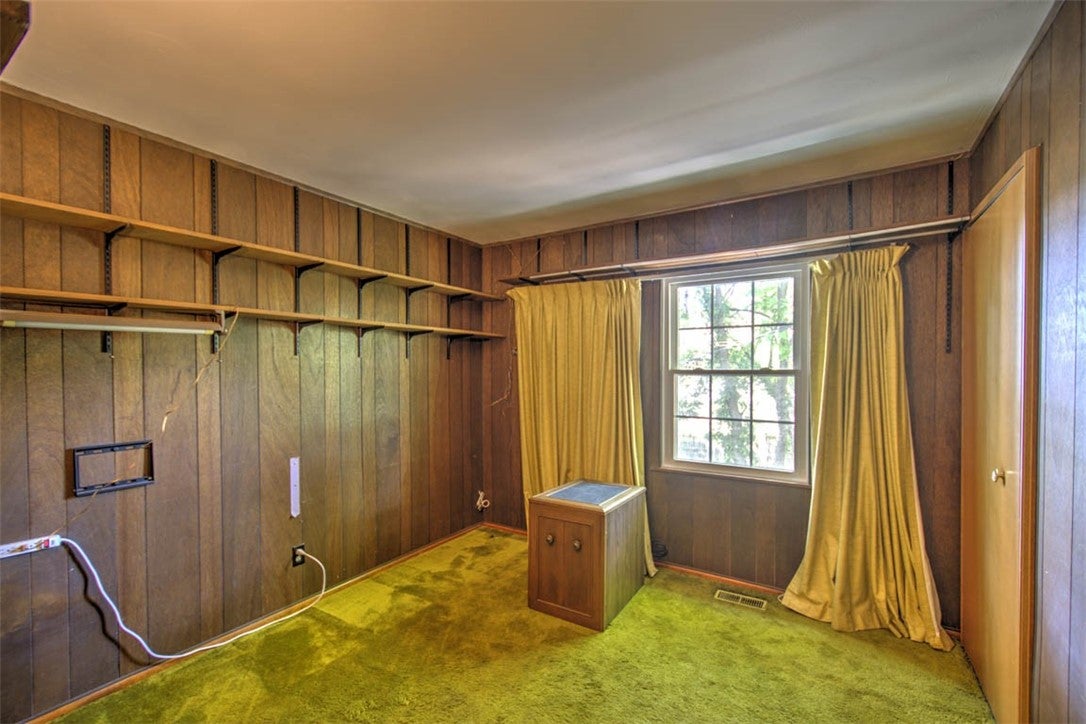 2343 Hawthorne Drive Decatur, IL 62521 - Photo 15 of 39 Gallery Image 15