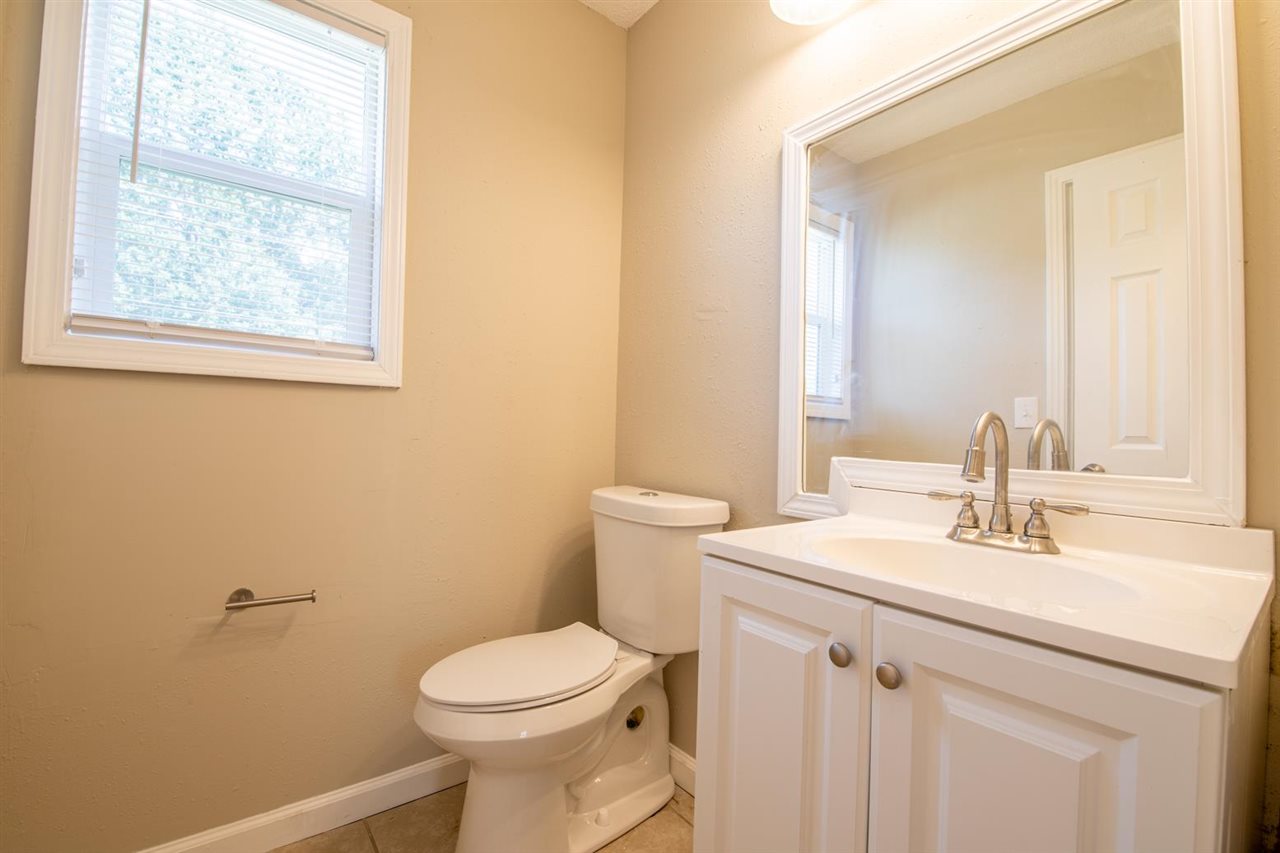 4869 Chevron Road Memphis, TN 38118 - Photo 17 of 23