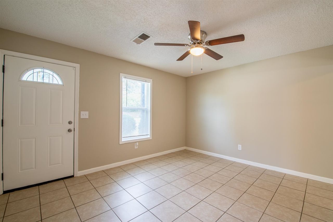 4869 Chevron Road Memphis, TN 38118 - Photo 6 of 23