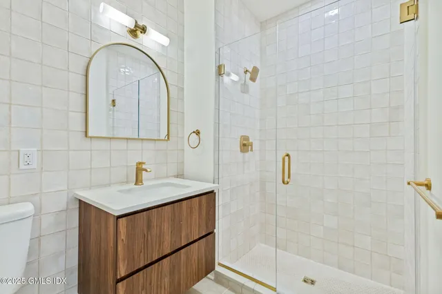 $5,900 | 100 East Putnam Avenue, Unit 304, Cos Cob, CT 06807