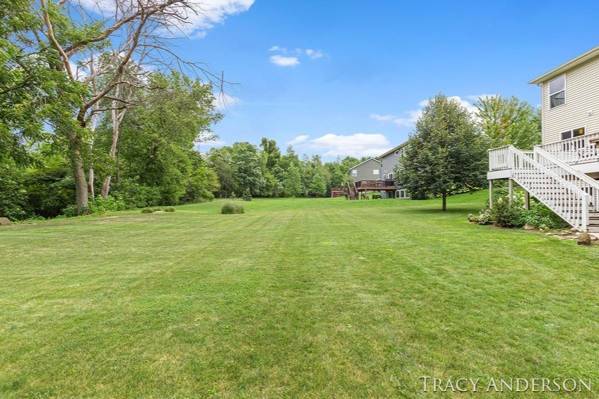 9900 Sunset Ridge Drive Drive Rockford, MI 49341 - Photo 32 of 39