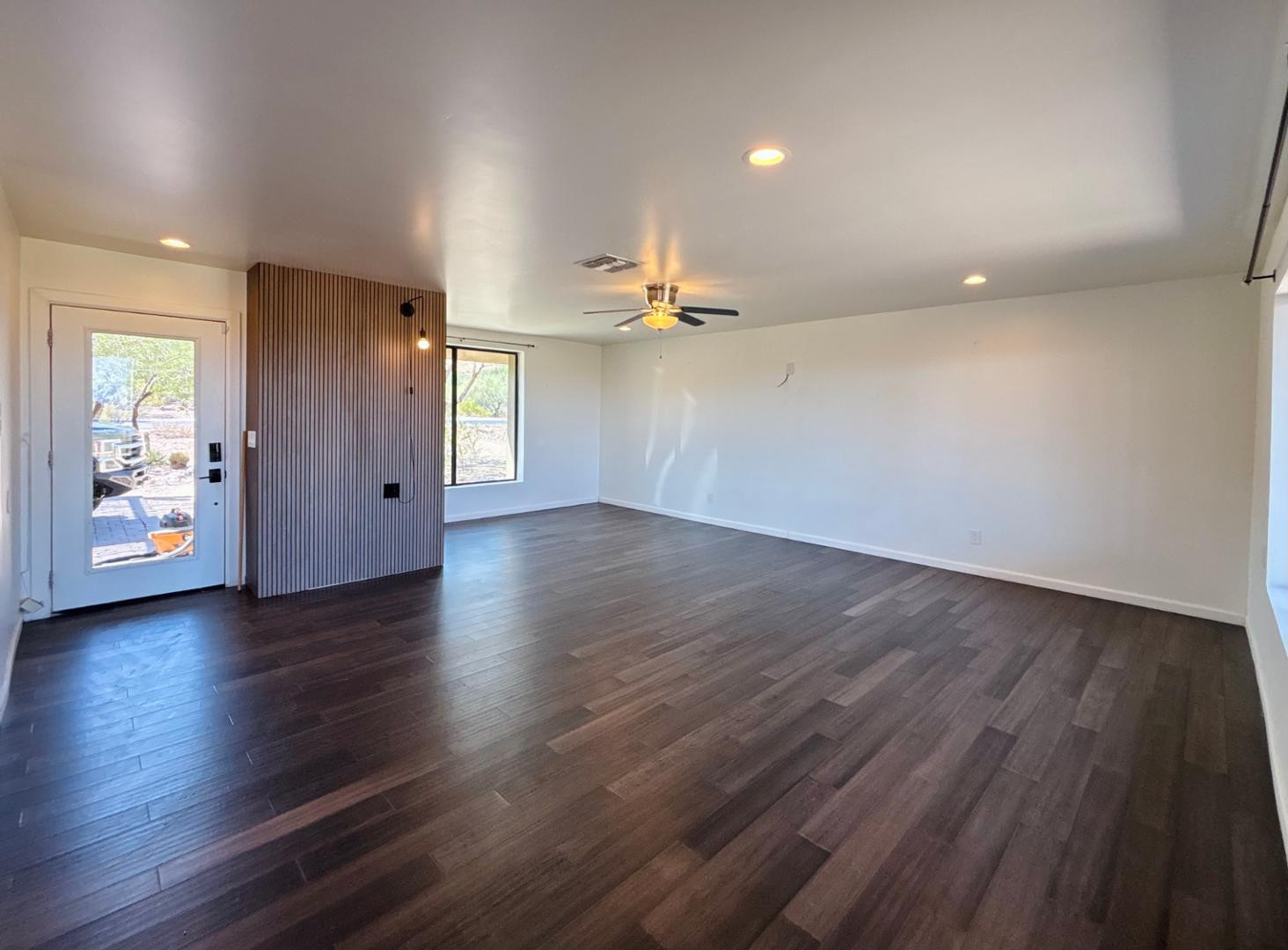 1750 West Pearce Road Phoenix, AZ 85041 - Photo 13 of 44 Photo #13