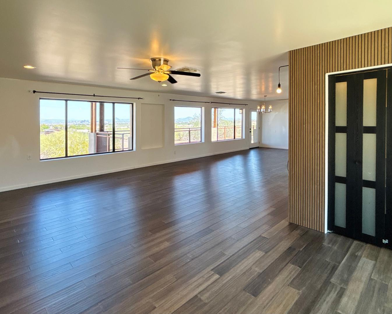 1750 West Pearce Road Phoenix, AZ 85041 - Photo 15 of 44 Photo #15