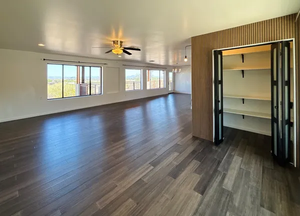 $2,595 | 1750 West Pearce Road, Phoenix, AZ 85041