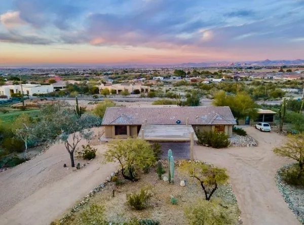 $2,595 | 1750 West Pearce Road, Phoenix, AZ 85041