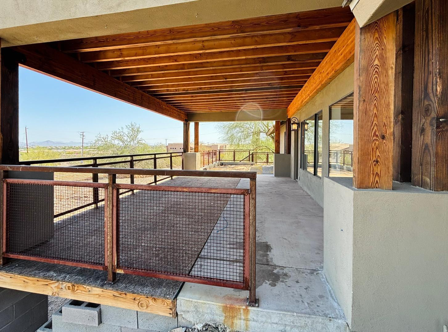 1750 West Pearce Road Phoenix, AZ 85041 - Photo 36 of 39 a view of outdoor seating space