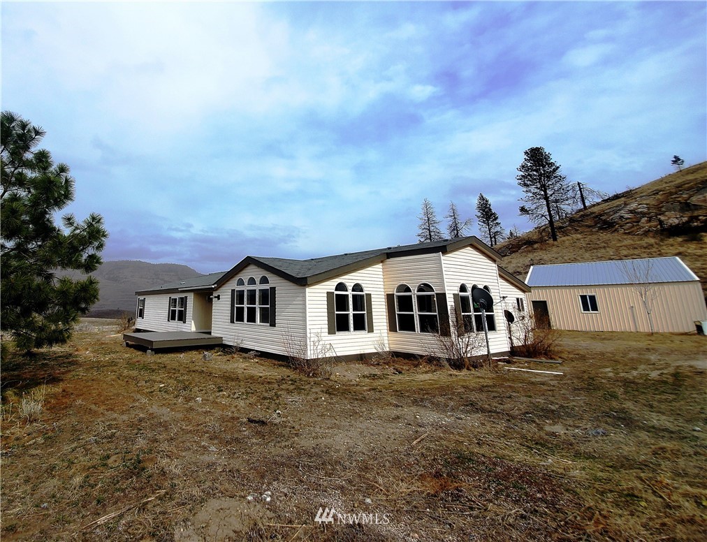 61 5 Mile Road Tonasket, WA 98855 - Photo 2 of 37 Gallery Image 2