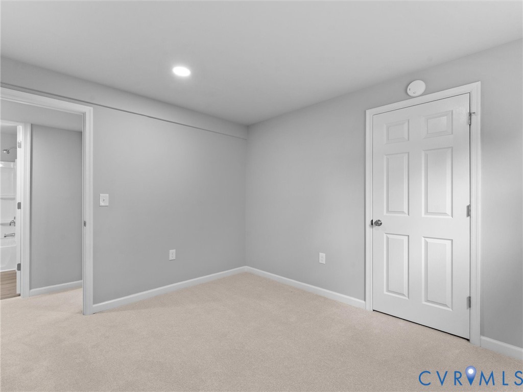 6204 Walderbrook Road Richmond, VA 23234 - Photo 22 of 32 Neutral-toned carpet flooring