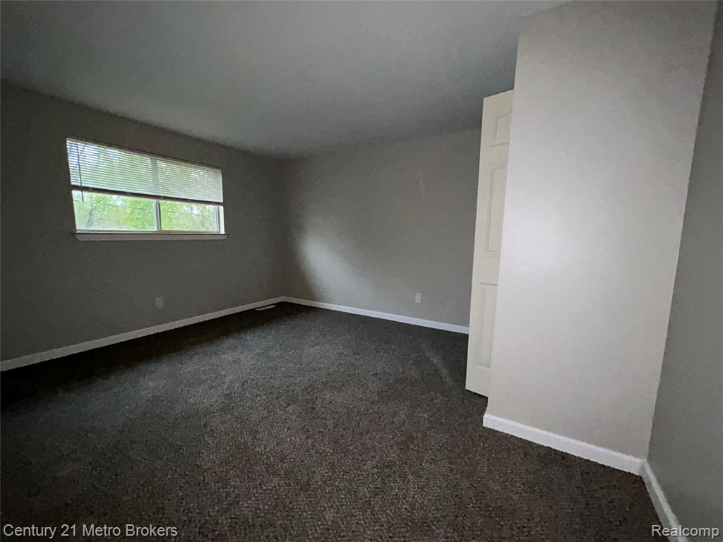 2914 East Pierson Road Flint, MI 48506 - Photo 11 of 11