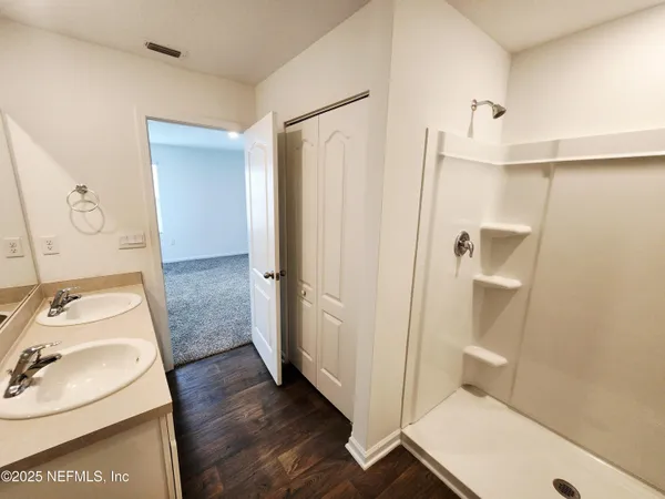 $1,950 | 12707 European Beech Road, Jacksonville, FL 32218