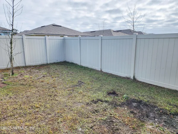 $1,950 | 12707 European Beech Road, Jacksonville, FL 32218