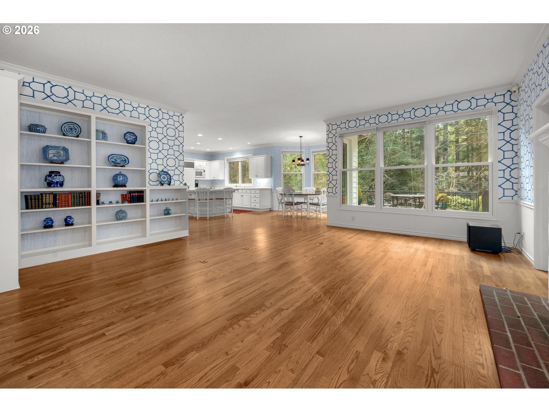 1439 Southwest Highland Road Portland, OR 97221 - Photo 14 of 42