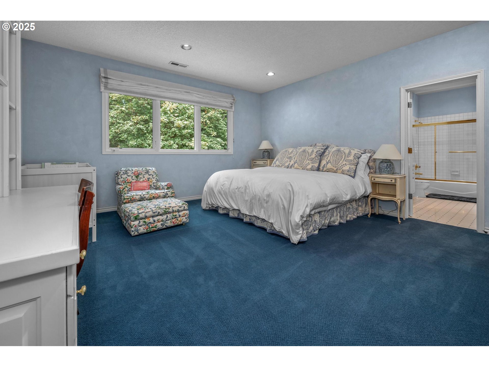 1439 Southwest Highland Road Portland, OR 97221 - Photo 26 of 42