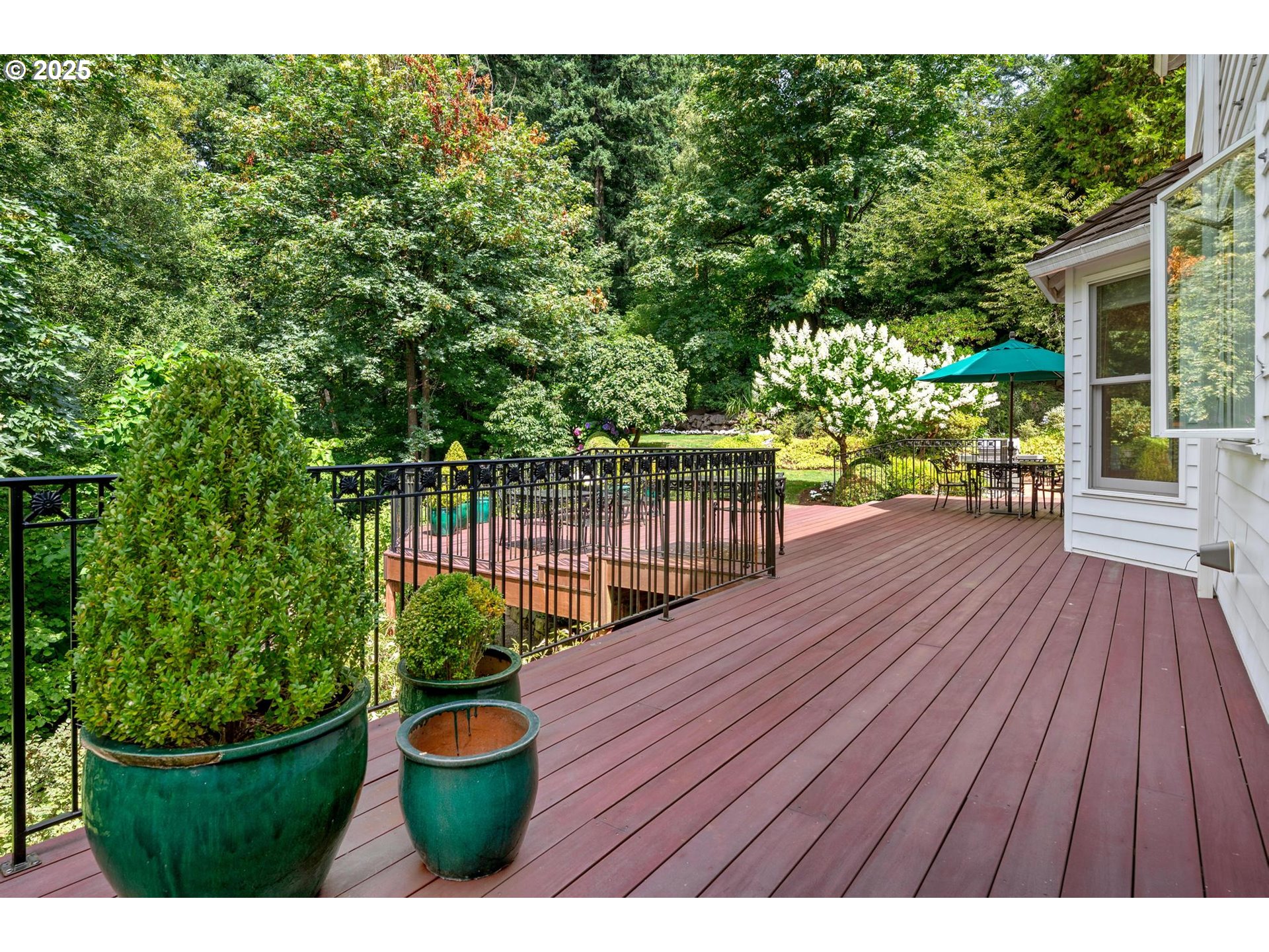 1439 Southwest Highland Road Portland, OR 97221 - Photo 39 of 42