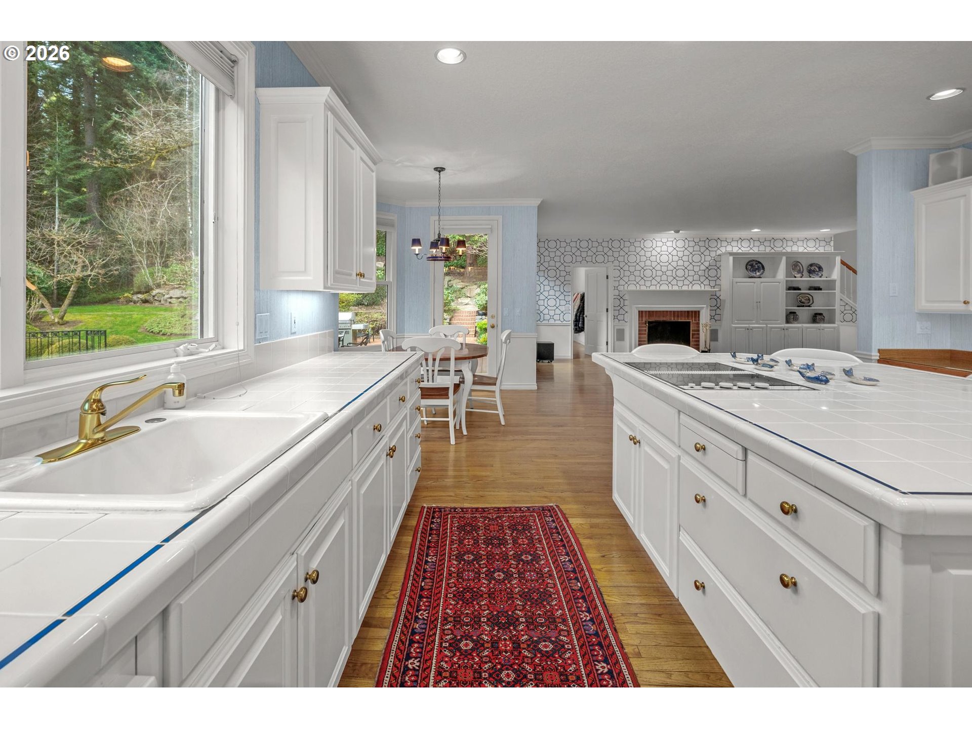 1439 Southwest Highland Road Portland, OR 97221 - Photo 6 of 42