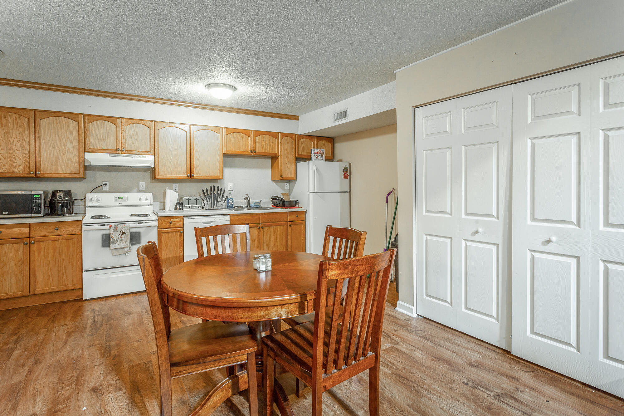 20 Sheridan Road Chattanooga, TN 37412 - Photo 8 of 24 20 Sheridan Rd. HD-6
