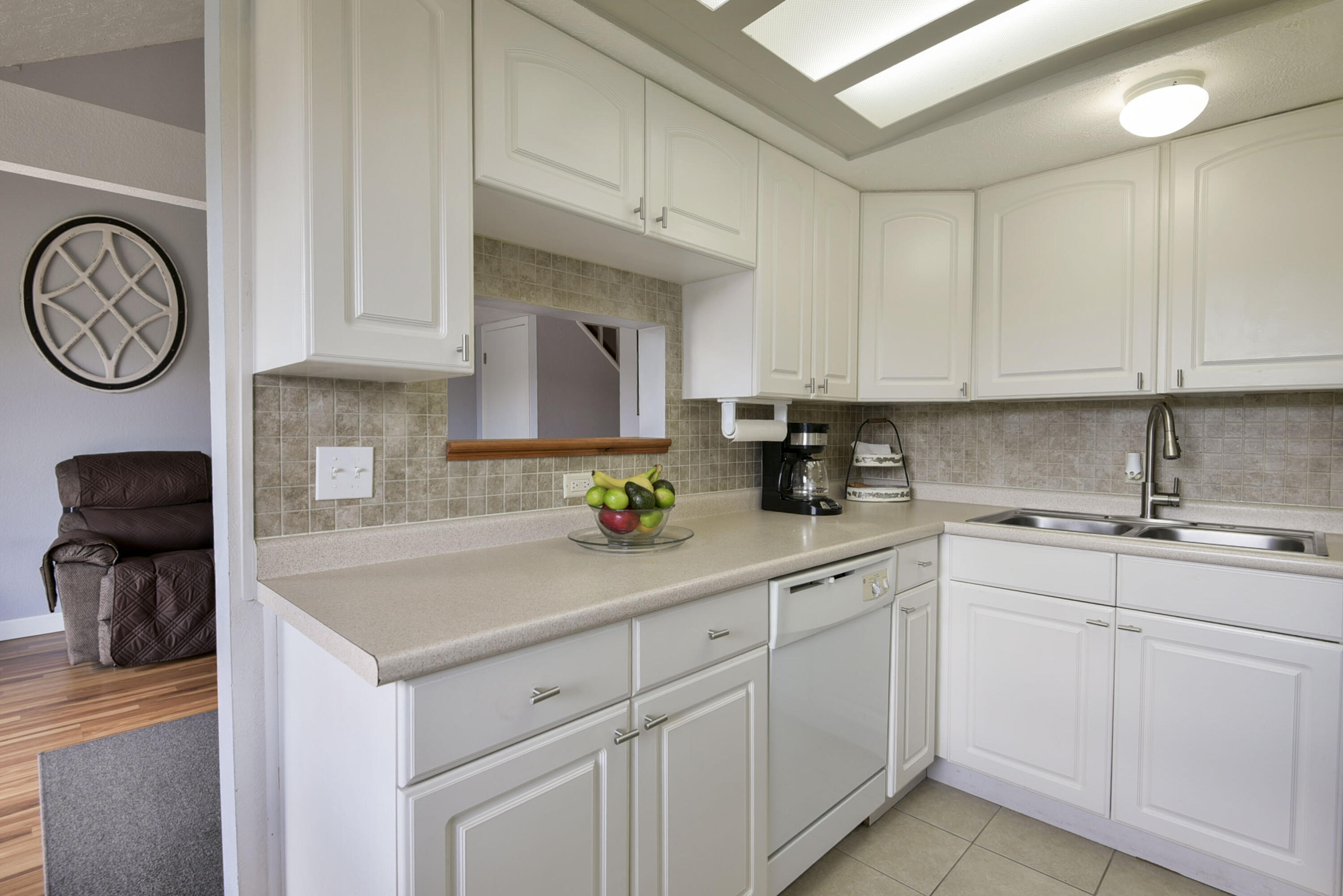 3 Memory Lane, Unit 8 Branson, MO 65616 - Photo 7 of 33 Full Kitchen
