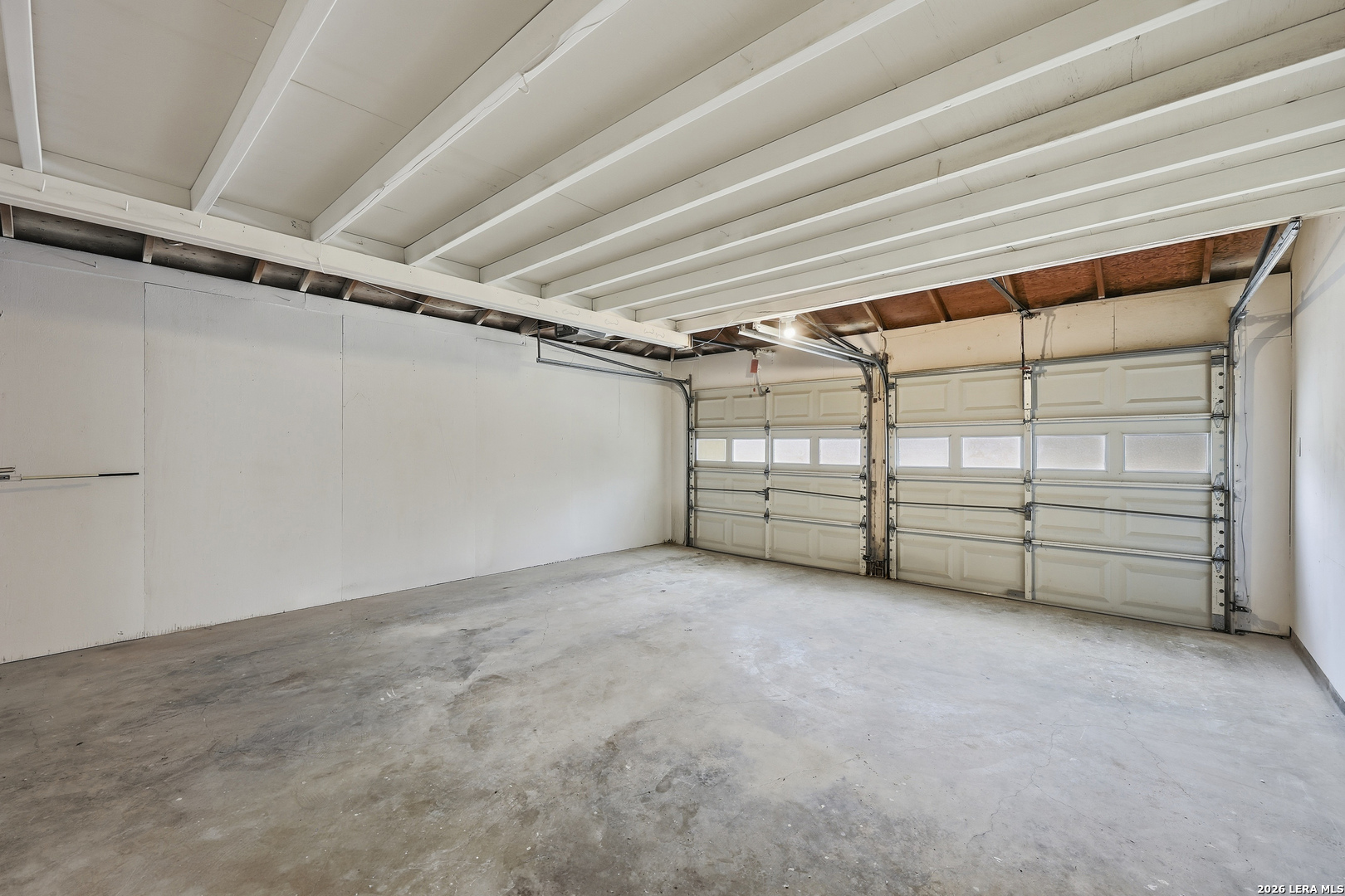 426 Zephyr Drive Windcrest, TX 78239 - Photo 31 of 33 a view of a room with an empty space