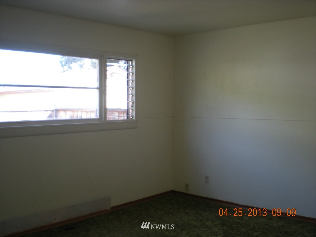 1313 State Rte 20 Burlington, WA 98233 - Photo 3 of 5 Gallery Image 3