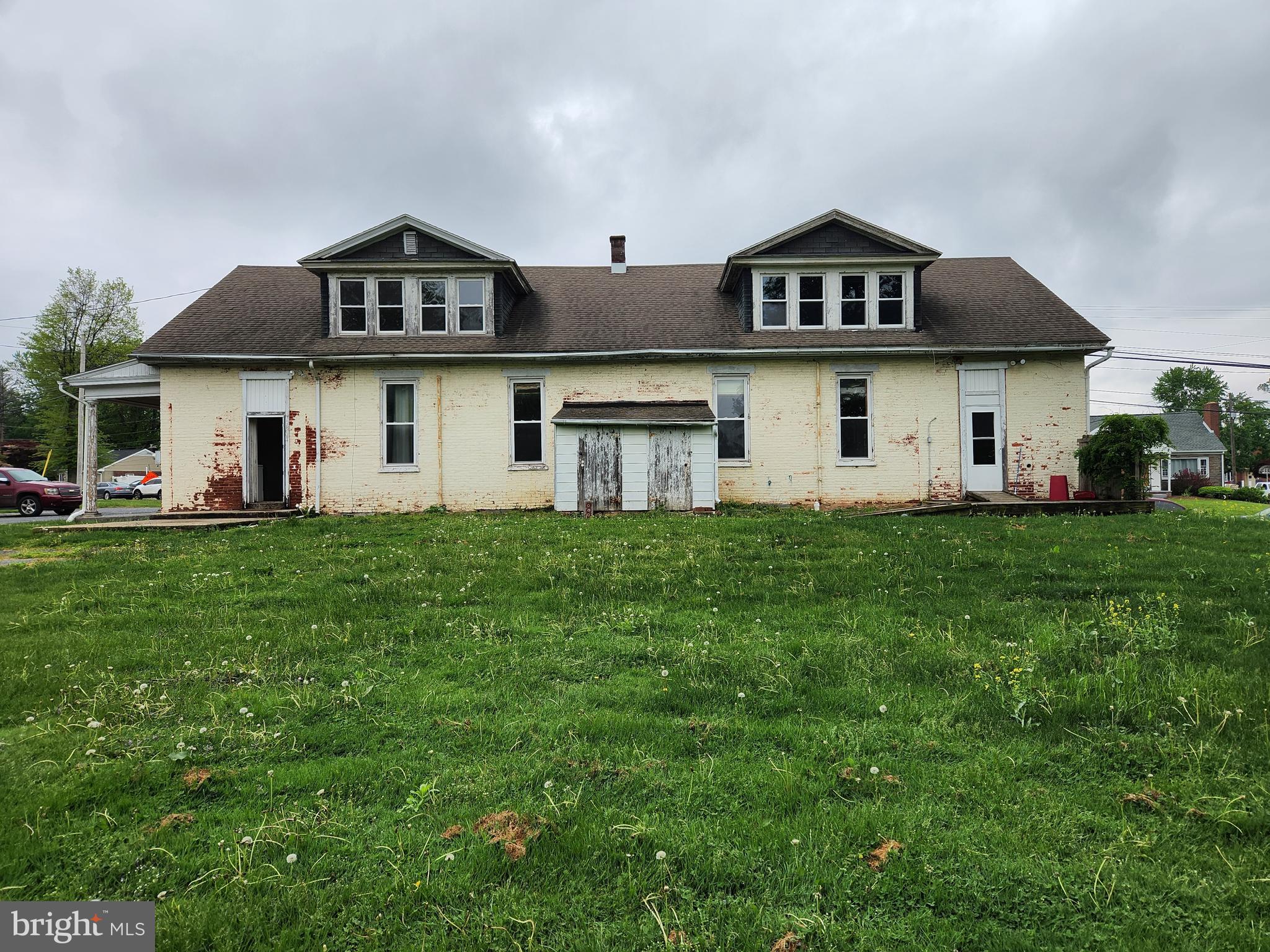 755 Centerville Road Lancaster, PA 17601 - Photo 4 of 60 Gallery Image 4