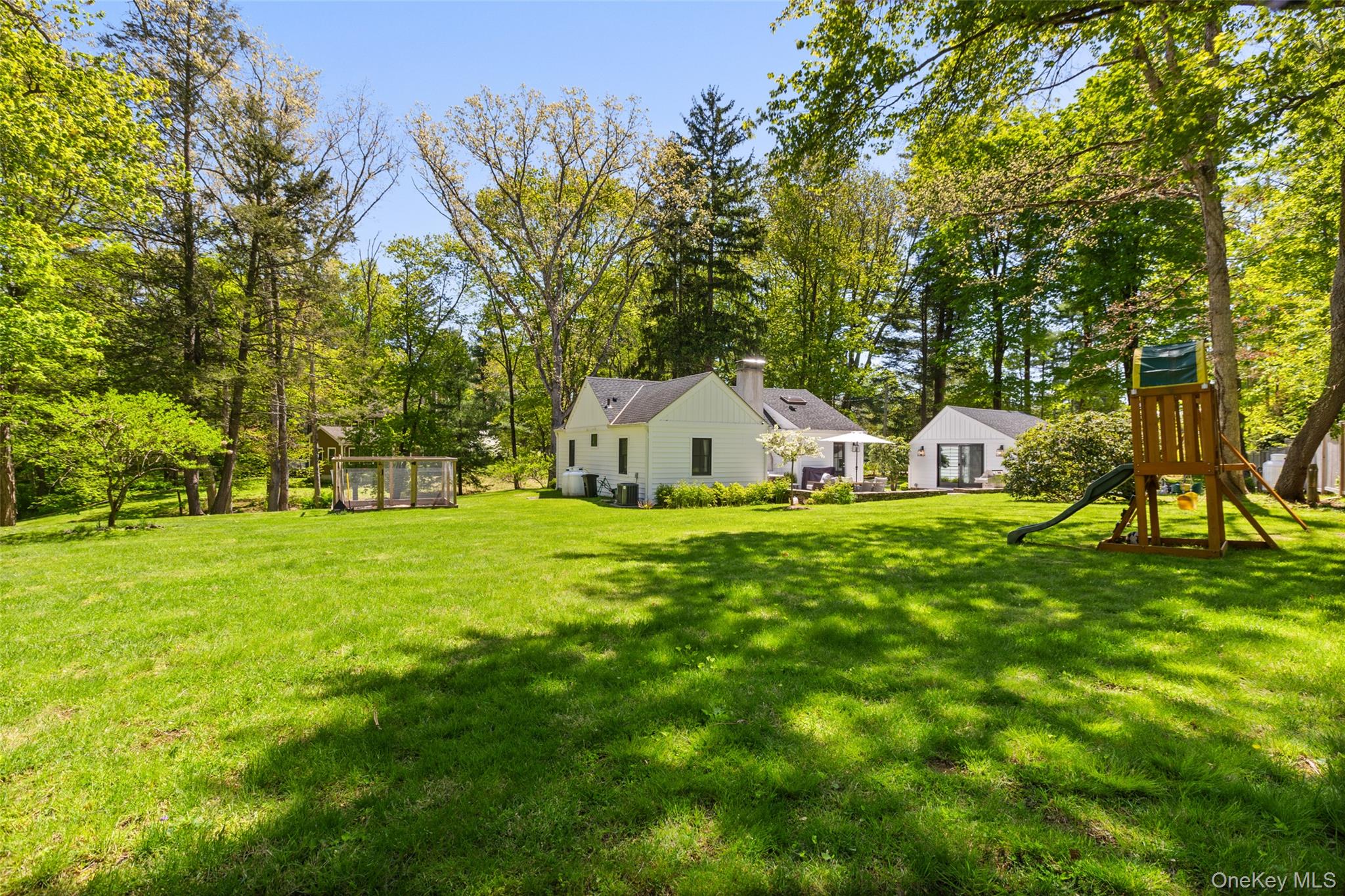49 Clinton Road Bedford Hills, NY 10507 - Photo 25 of 25