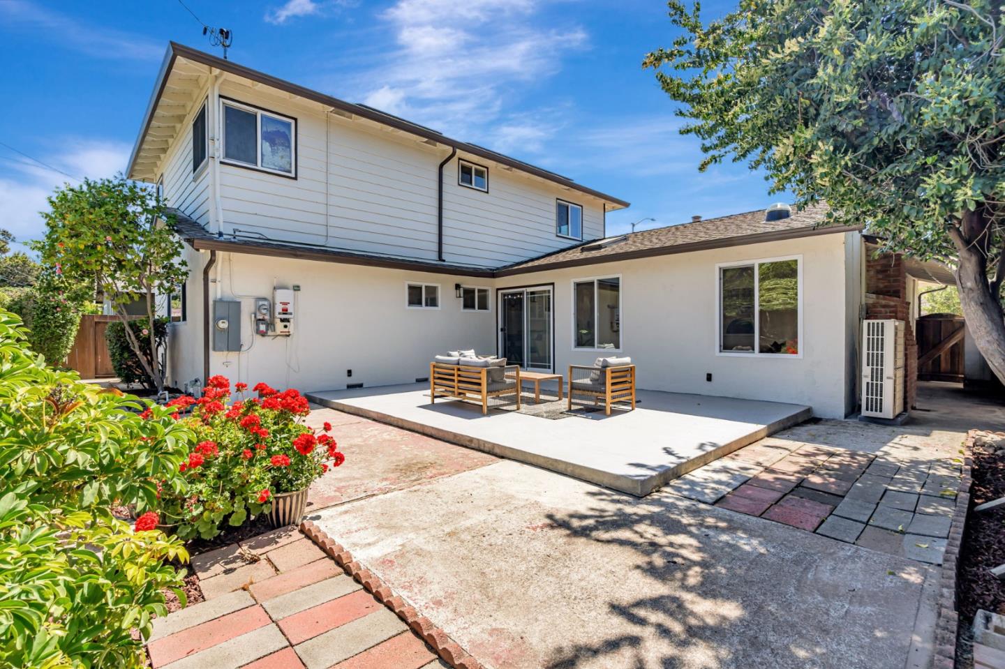 1069 Linda Drive Campbell, CA 95008 - Photo 35 of 39 a view of a house with entertaining space