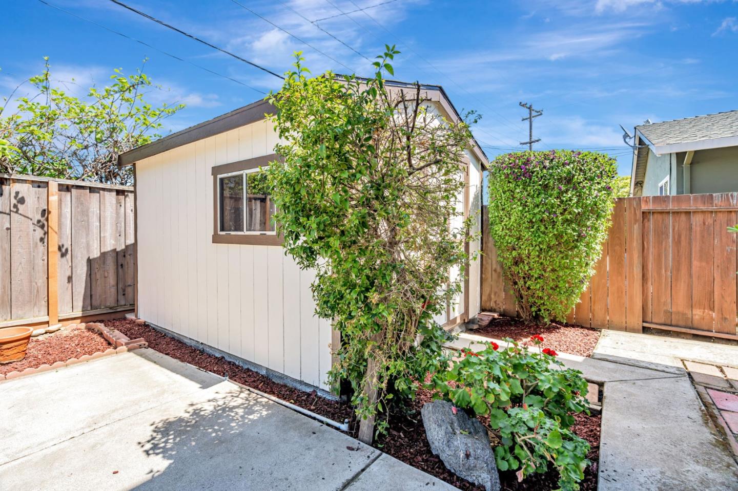 1069 Linda Drive Campbell, CA 95008 - Photo 38 of 39 a view of a backyard